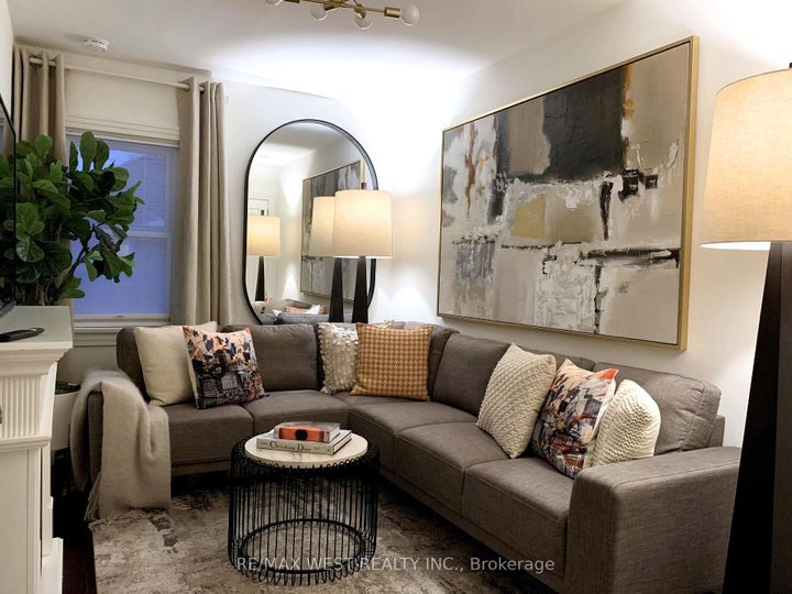 Photo 11 at 12 Brentwood Road S, Queensway, Toronto