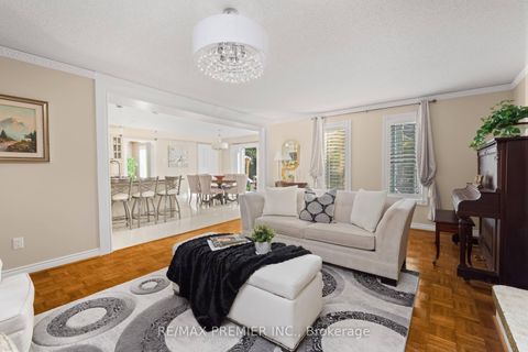 Photo 15 at 1 Radley Street, East Woodbridge, Vaughan