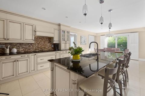 Photo 20 at 1 Radley Street, East Woodbridge, Vaughan