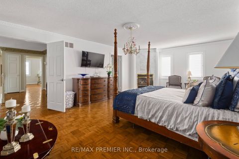 Photo 28 at 1 Radley Street, East Woodbridge, Vaughan