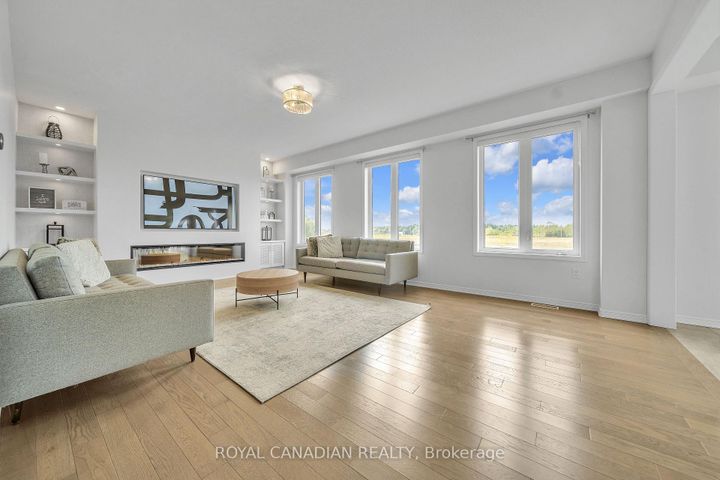 Photo 8 at 237 Kinsman Drive, Binbrook, Hamilton