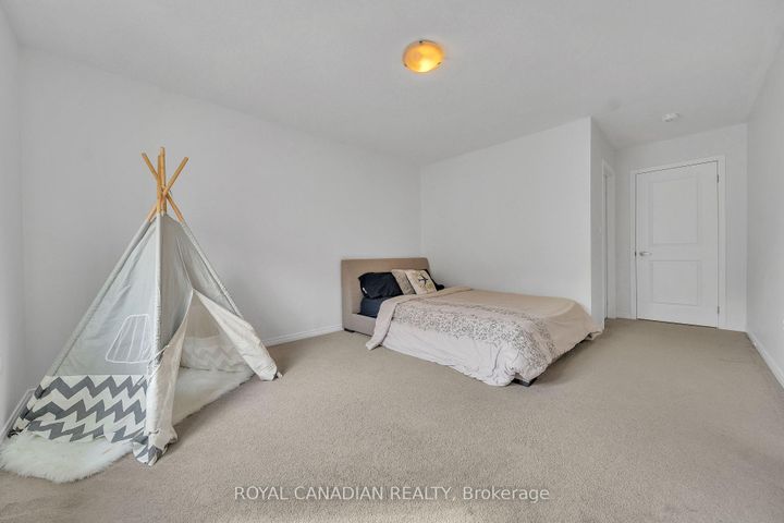 Photo 31 at 237 Kinsman Drive, Binbrook, Hamilton