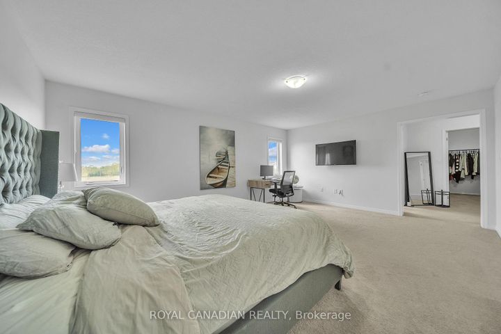 Photo 37 at 237 Kinsman Drive, Binbrook, Hamilton