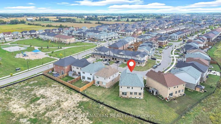 Photo 43 at 237 Kinsman Drive, Binbrook, Hamilton