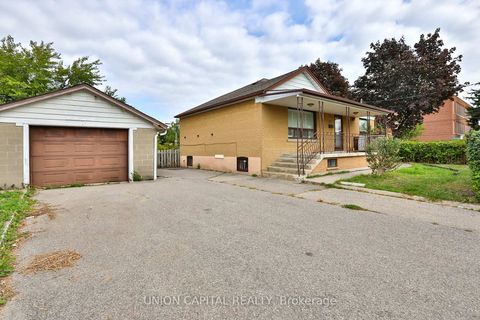 Photo 31 at 38 Claver Avenue, Glen Park, Toronto