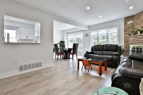 Photo 4 at 72 Bushmills Square, Agincourt North, Toronto