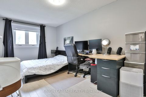 Photo 16 at 72 Bushmills Square, Agincourt North, Toronto