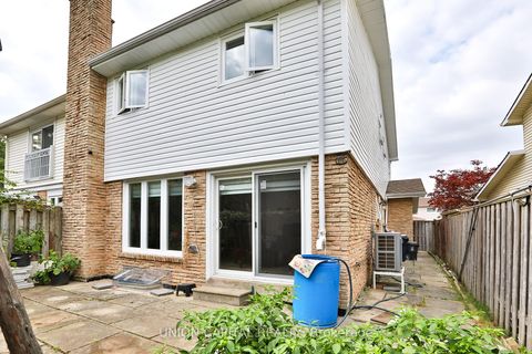 Photo 28 at 72 Bushmills Square, Agincourt North, Toronto