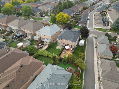 Photo 42 at 67 Colle Melito Way, Sonoma Heights, Vaughan