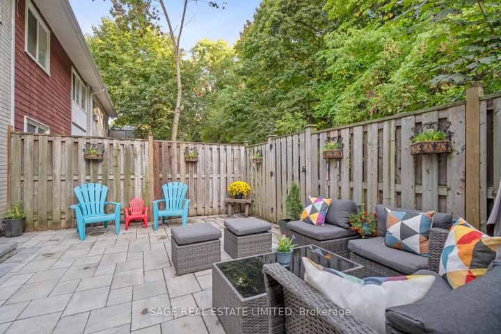 Photo 45 at 16 - 3308 The Credit Woodlands, Erindale, Mississauga