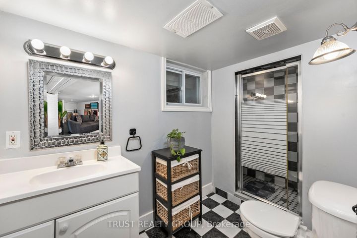 Photo 27 at 206 Woodmount Avenue, East York, Toronto