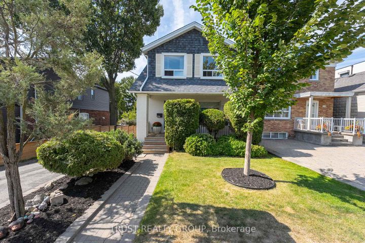 Photo 28 at 206 Woodmount Avenue, East York, Toronto