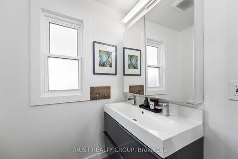 Photo 25 at 206 Woodmount Avenue, East York, Toronto