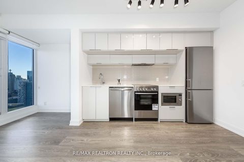Photo 5 at 5507 - 181 Dundas Street E, Moss Park, Toronto