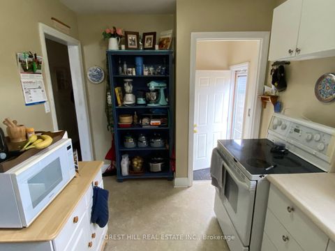 Photo 9 at 321 Innisfil Street, Allandale, Barrie