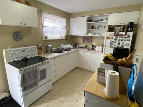 Photo 10 at 321 Innisfil Street, Allandale, Barrie Photo 10 at 321 Innisfil Street, Allandale, Barrie