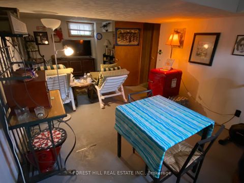 Photo 13 at 321 Innisfil Street, Allandale, Barrie