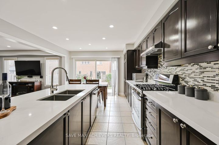 Photo 15 at 6 Seascape Crescent, Bram East, Brampton