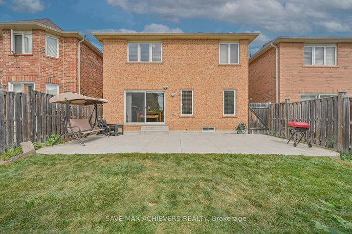 Photo 32 at 6 Seascape Crescent, Bram East, Brampton