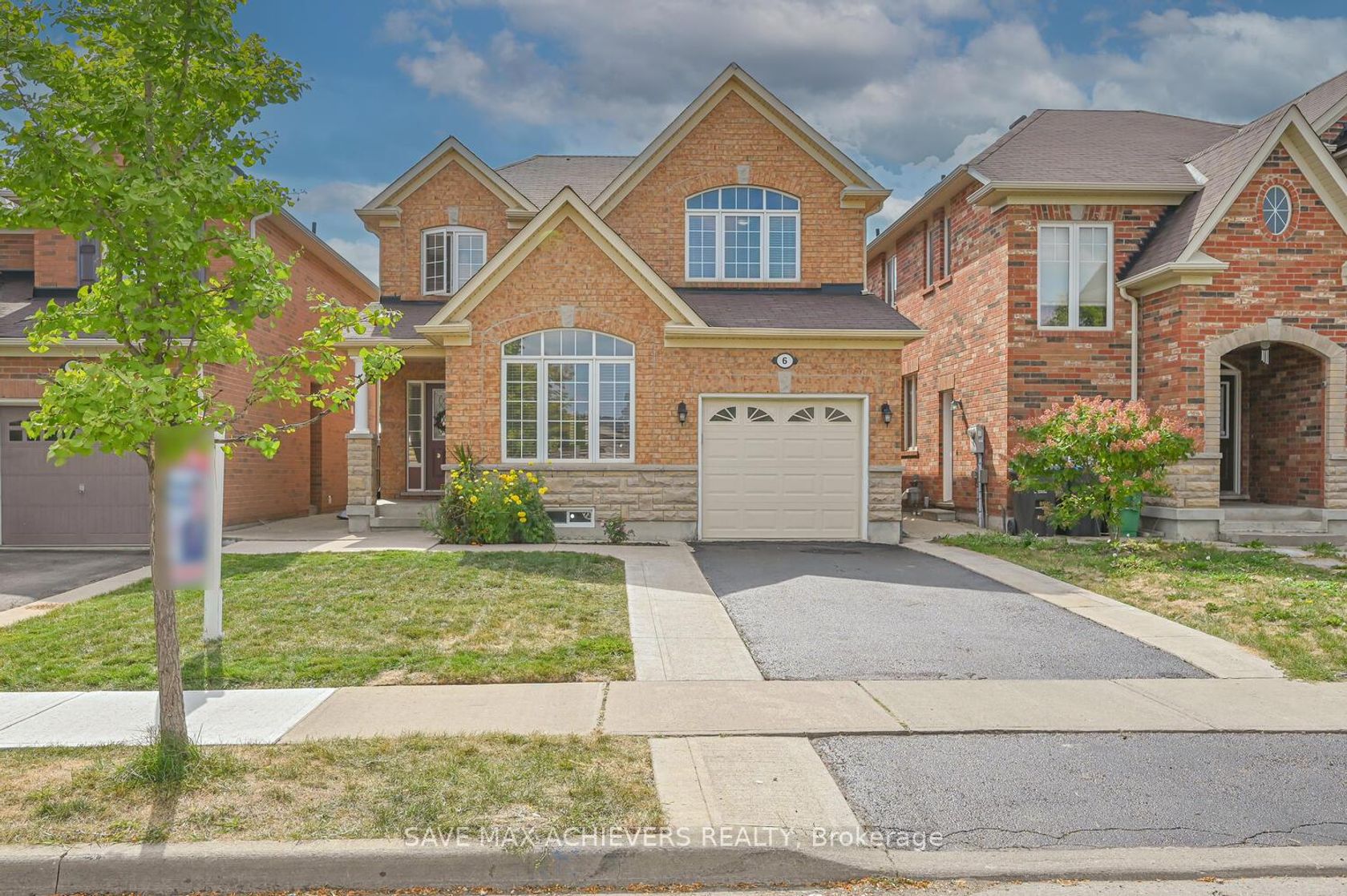 6 Seascape Crescent, Bram East, Brampton 2