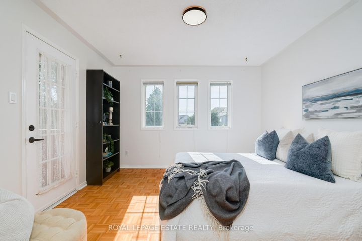 Photo 19 at 435 Stonetree Court, Cooksville, Mississauga