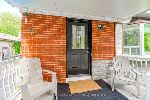 Photo 6 at 16 Scranton Road S, Woburn, Toronto