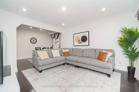 Photo 8 at 16 Scranton Road S, Woburn, Toronto