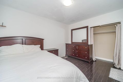 Photo 23 at 16 Scranton Road S, Woburn, Toronto