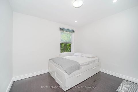 Photo 25 at 16 Scranton Road S, Woburn, Toronto