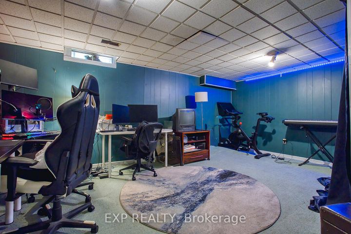 Photo 23 at 84 - 680 Regency Court, Roseland, Burlington