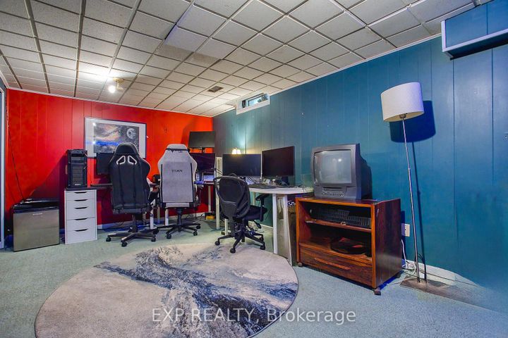 Photo 24 at 84 - 680 Regency Court, Roseland, Burlington
