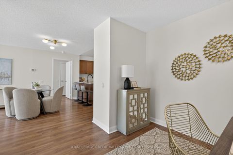 Photo 19 at 334 - 525 Wilson Avenue, Clanton Park, Toronto