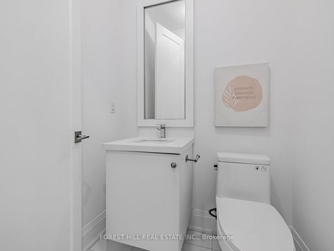 Photo 7 at UNIT-5 - 35 Dervock Crescent, Bayview Village, Toronto