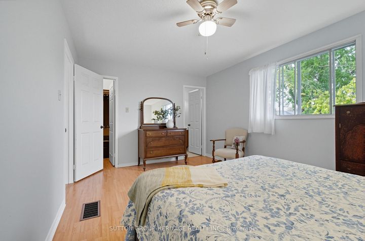 Photo 19 at 69 Spragg Circle, Markham Village, Markham