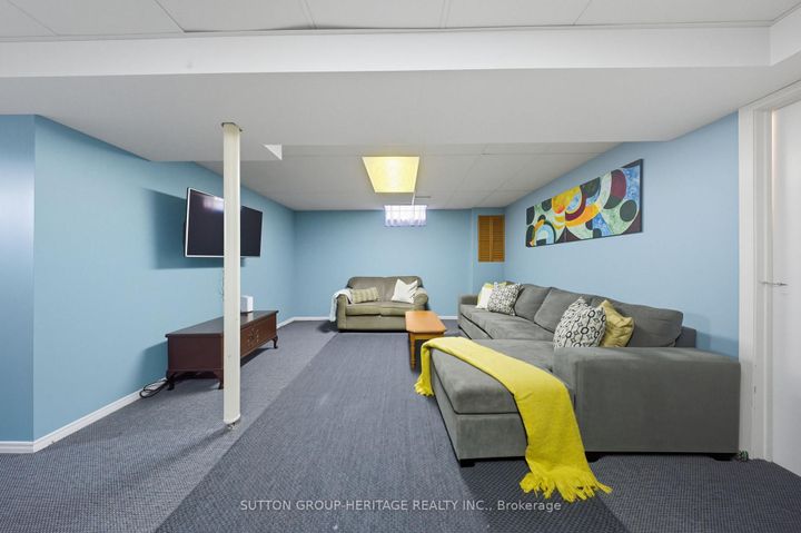 Photo 28 at 69 Spragg Circle, Markham Village, Markham