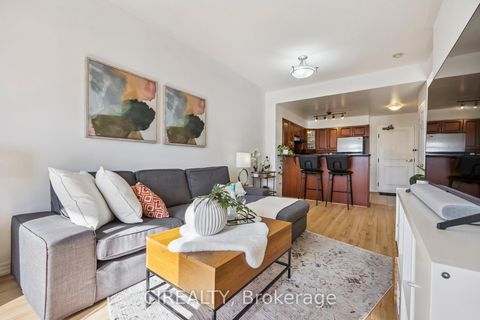Photo 7 at 413 - 4200 Bathurst Street, Clanton Park, Toronto