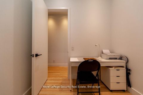 Photo 20 at 70 Chamberlain Avenue, Belgravia, Toronto