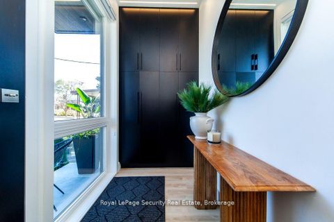 Photo 22 at 70 Chamberlain Avenue, Belgravia, Toronto