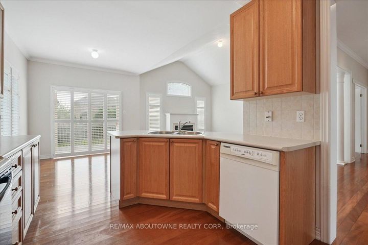 Photo 20 at 2348 Tesla Crescent, JC Joshua Creek, Oakville