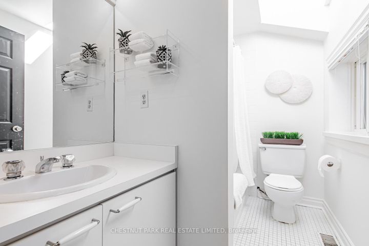 Photo 21 at 244 Cottingham Street, Casa Loma, Toronto