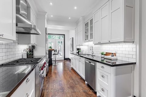 Photo 7 at 244 Cottingham Street, Casa Loma, Toronto