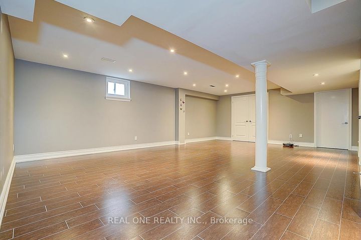Photo 43 at 19 Anglin Drive, Jefferson, Richmond Hill