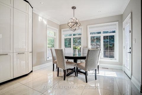 Photo 21 at 19 Anglin Drive, Jefferson, Richmond Hill