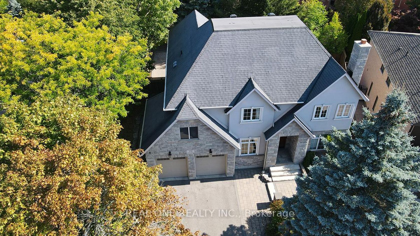 19 Anglin Drive, Jefferson, Richmond Hill photo number 2 19 Anglin Drive, Jefferson, Richmond Hill photo number 2