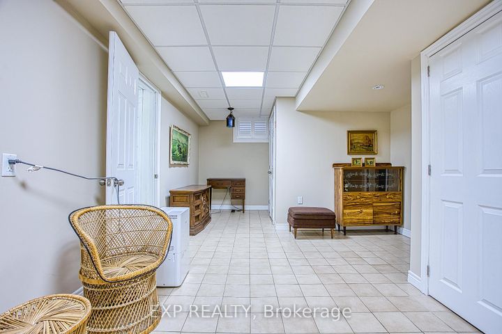 Photo 19 at 633 Rosseau Road, Rosedale, Hamilton