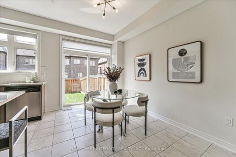 Photo 11 at 54 Walter Proctor Road, Sharon, East Gwillimbury