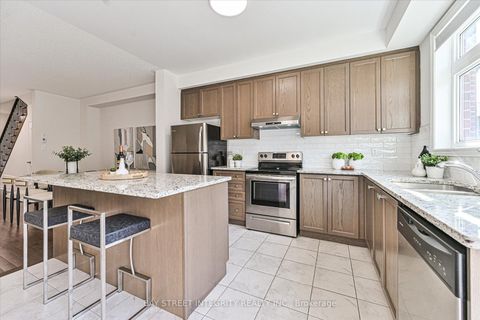 Photo 13 at 54 Walter Proctor Road, Sharon, East Gwillimbury