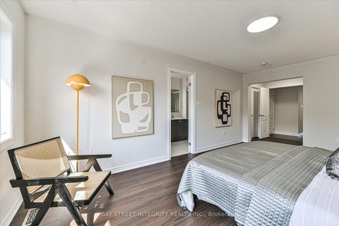 Photo 21 at 54 Walter Proctor Road, Sharon, East Gwillimbury