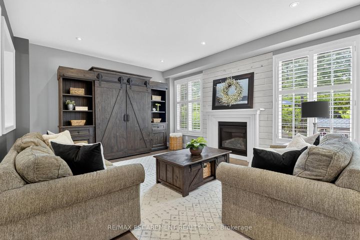 Photo 9 at 117 Wimberly Avenue, Waterdown, Hamilton