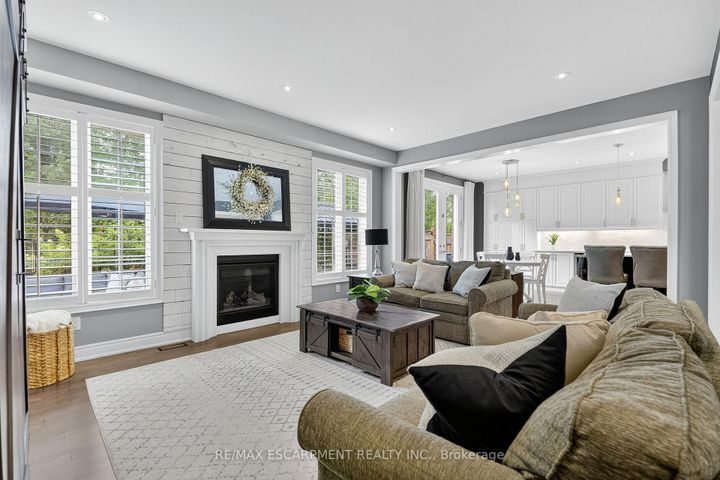 Photo 10 at 117 Wimberly Avenue, Waterdown, Hamilton